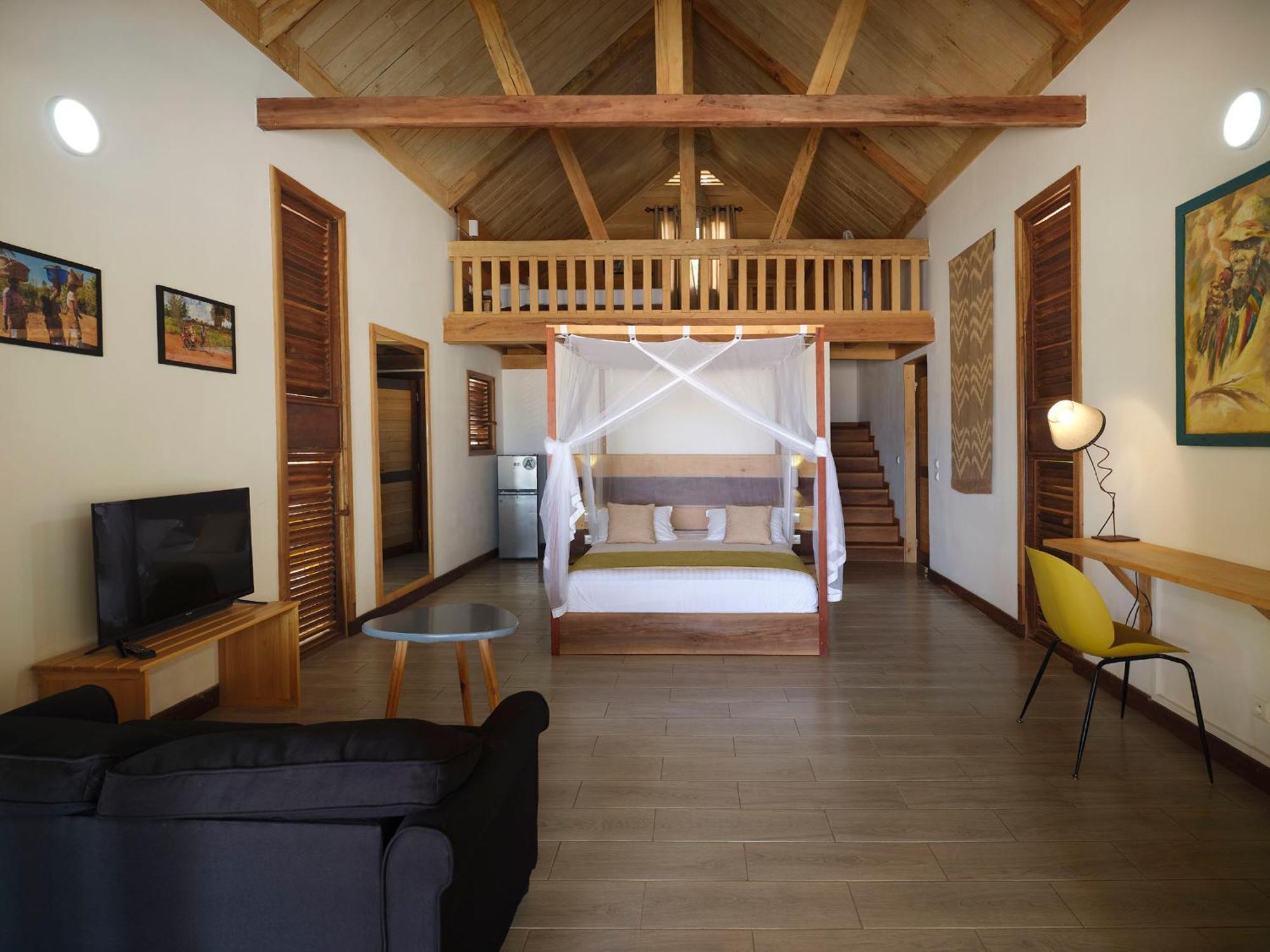 Antsanitia Resort Mahajanga Extérieur photo