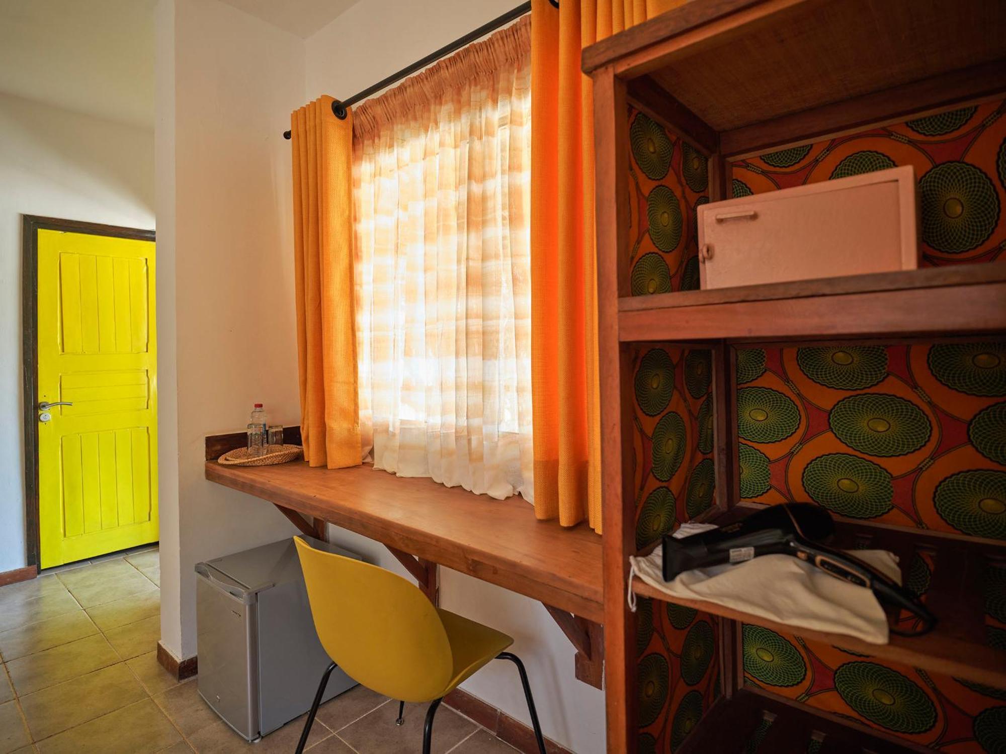Antsanitia Resort Mahajanga Extérieur photo